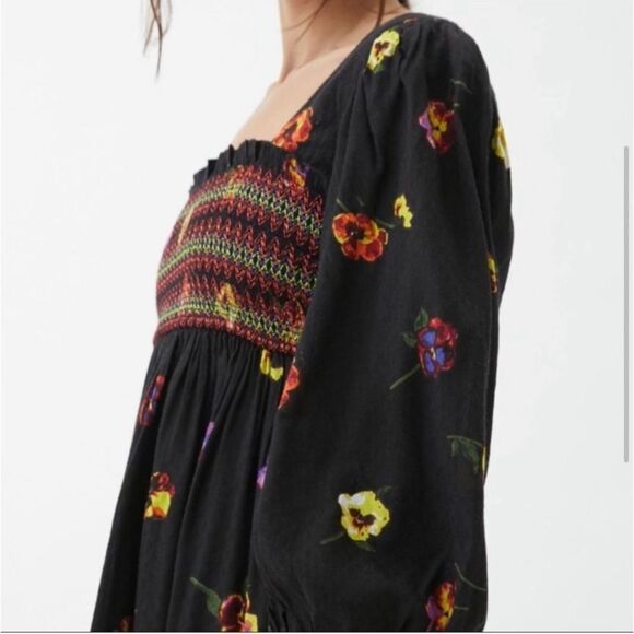 EUC Urban Outfitters Smoked Dress(size XS) - Picture 11 of 12